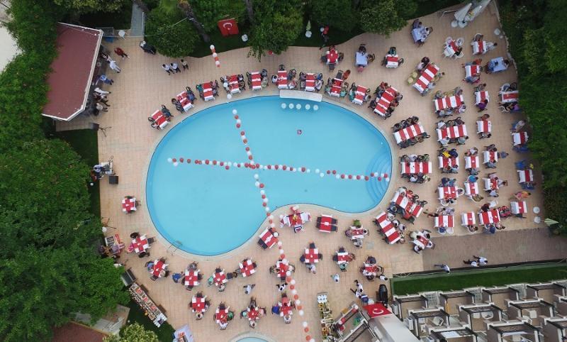 Ege Montana Hotel เบลดิบี ภายนอก รูปภาพ